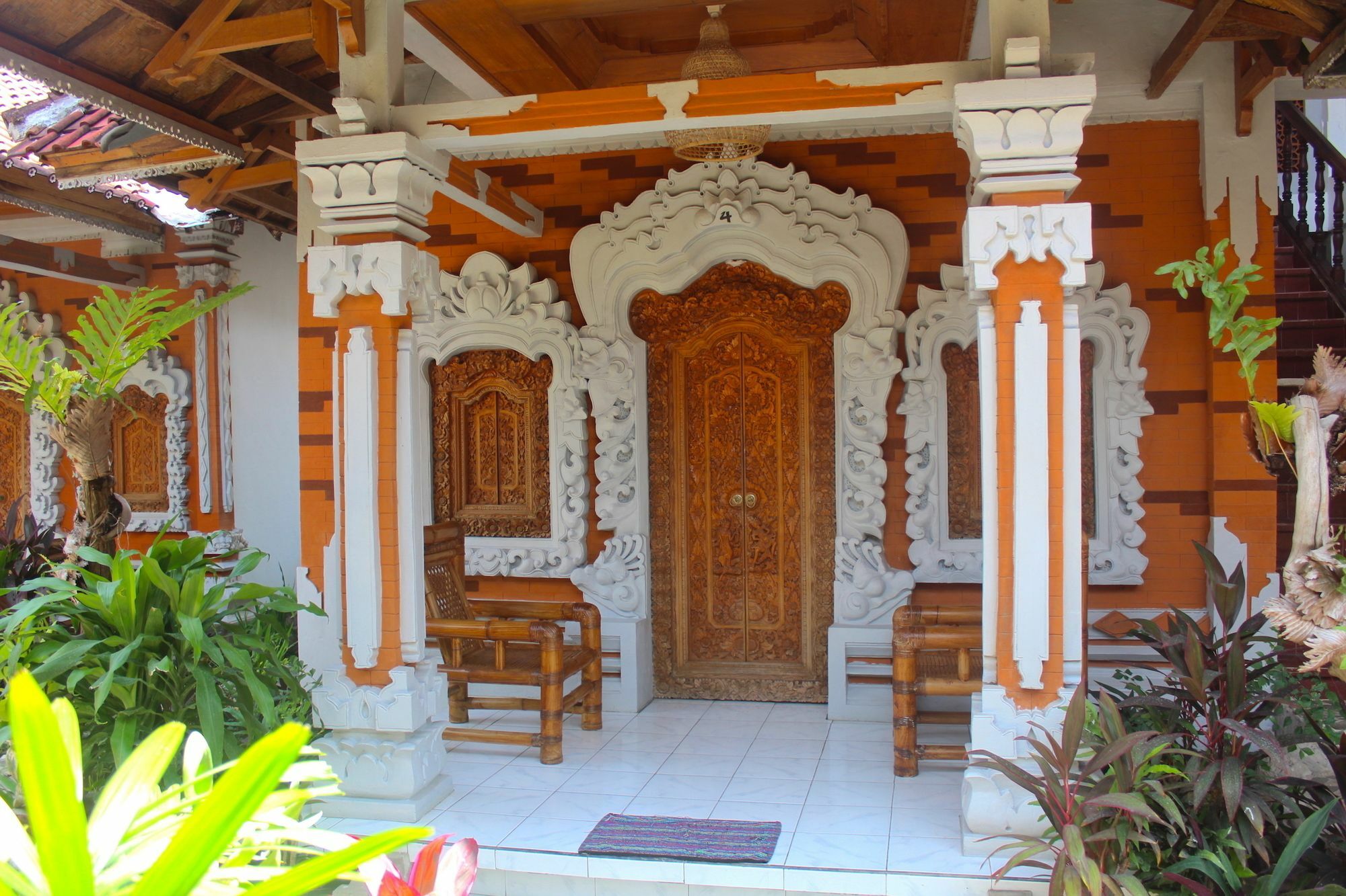 Lovina Palace エクステリア 写真
