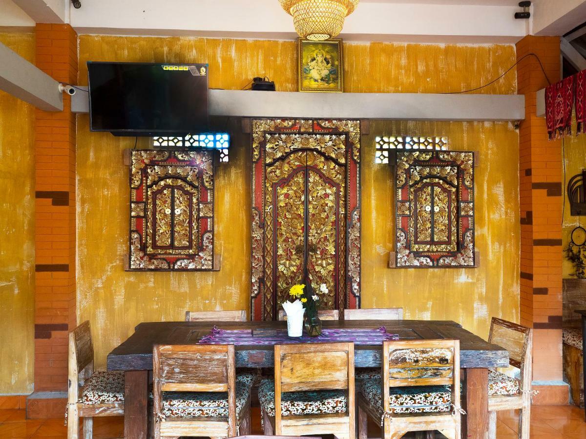Lovina Palace エクステリア 写真