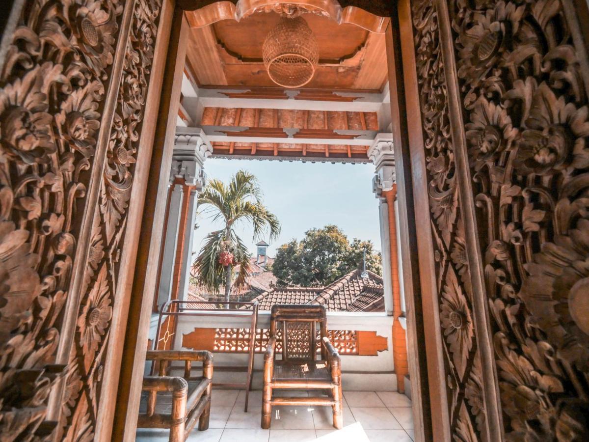 Lovina Palace エクステリア 写真